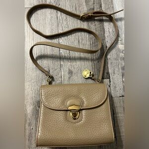 Elegant Tan Leather‎ Bag